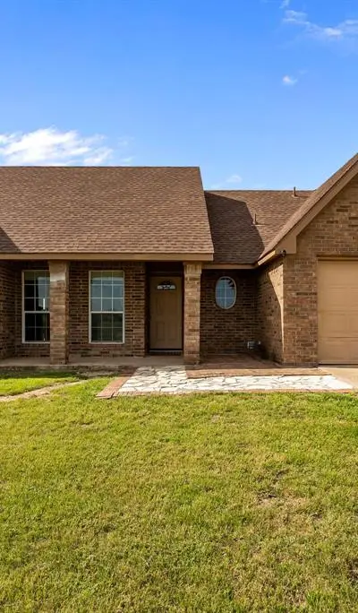 115 Blue Castle Court, Weatherford TX 76088 - Photo 2
