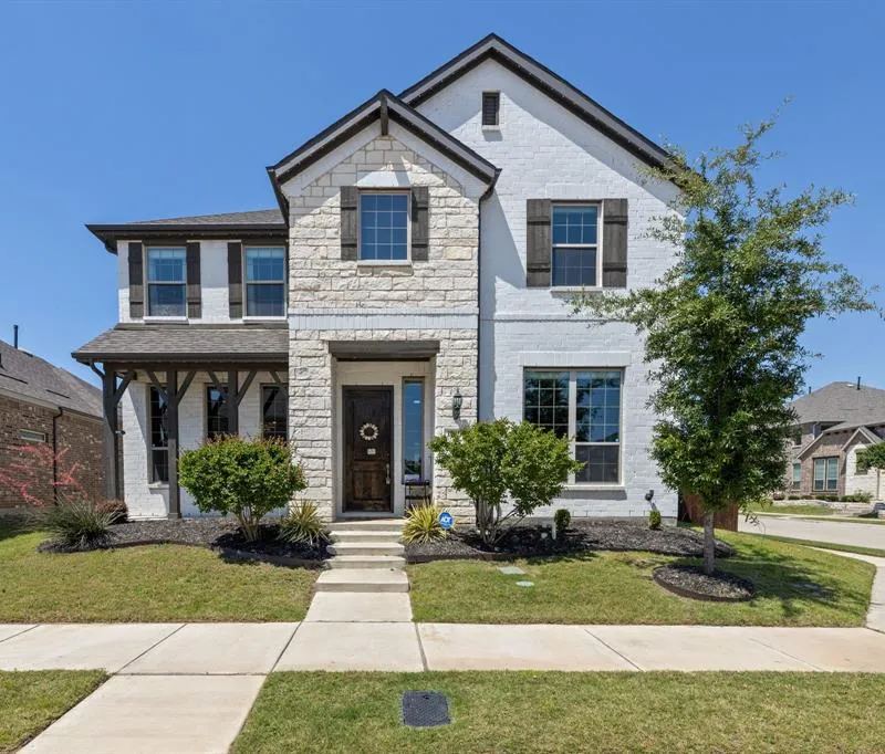 1709 Fagan Street, Farmers Branch TX 75234