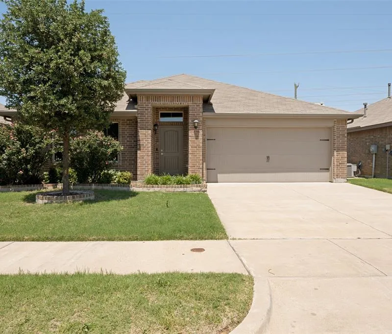 857 Watson Way, Crowley TX 76036