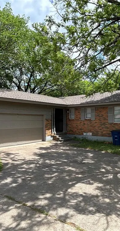 4712 Mark Trail Way, Dallas TX 75232
