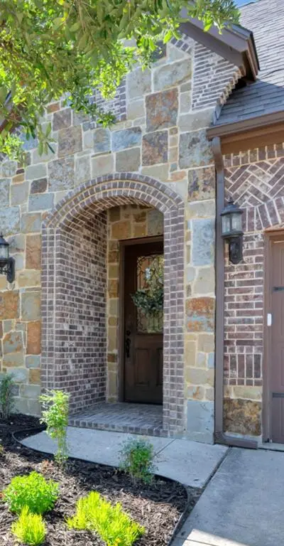 448 Chestnut Lane, Roanoke TX 76262