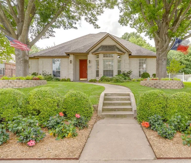 1108 Canton Road, Cleburne TX 76033