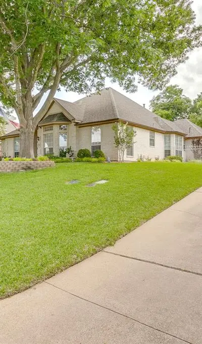 1108 Canton Road, Cleburne TX 76033 - Photo 2