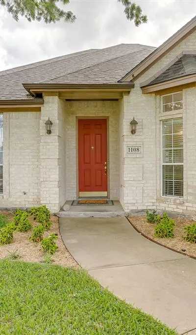 1108 Canton Road, Cleburne TX 76033 - Photo 4