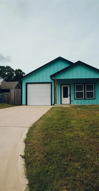 729 E Sears Street, Denison TX 75021