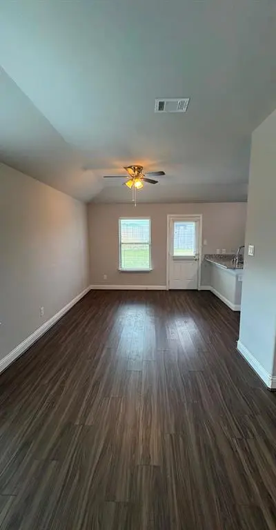 1433 Brindle Drive, Greenville TX 75402 - Photo 5