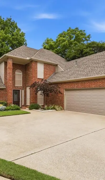 2701 Holly Brook Court, Bedford TX 76021 - Photo 2