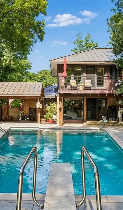 404 W Greenbriar Lane, Dallas TX 75208
