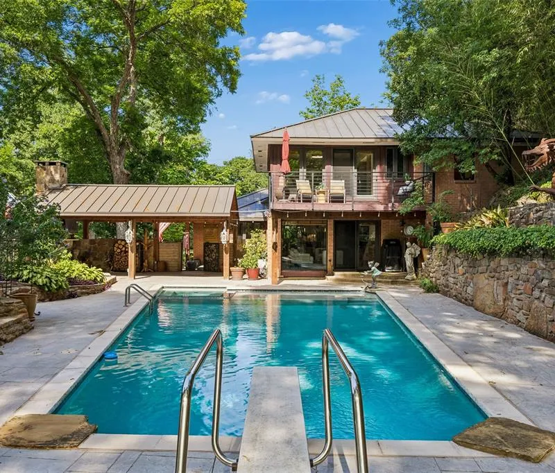 404 W Greenbriar Lane, Dallas TX 75208