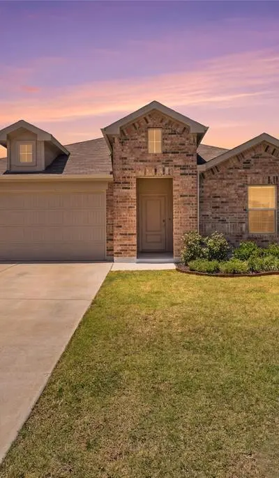 509 Derby Lane, Springtown TX 76082