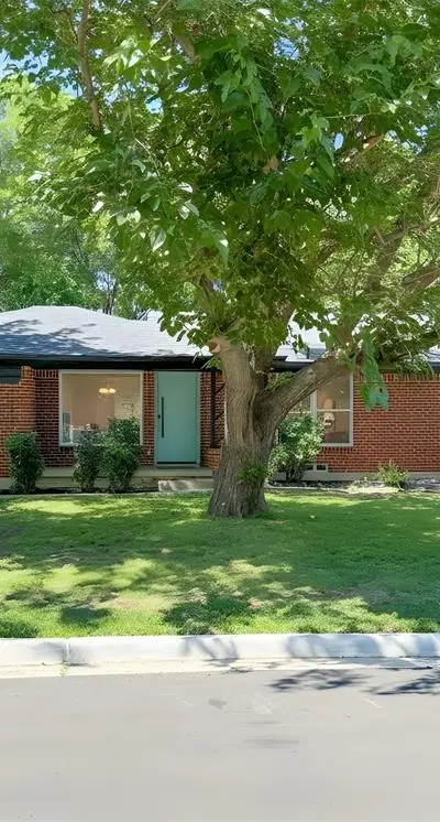 1812 Carlton Street, Denton TX 76201
