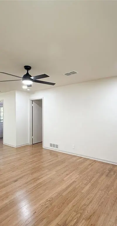 1812 Carlton Street, Denton TX 76201 - Photo 4