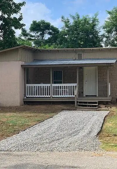 1006 Chase Street, Denison TX 75020