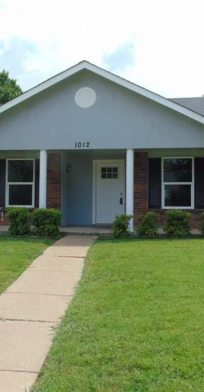 1012 Opal Drive, DeSoto TX 75115 - Photo 4