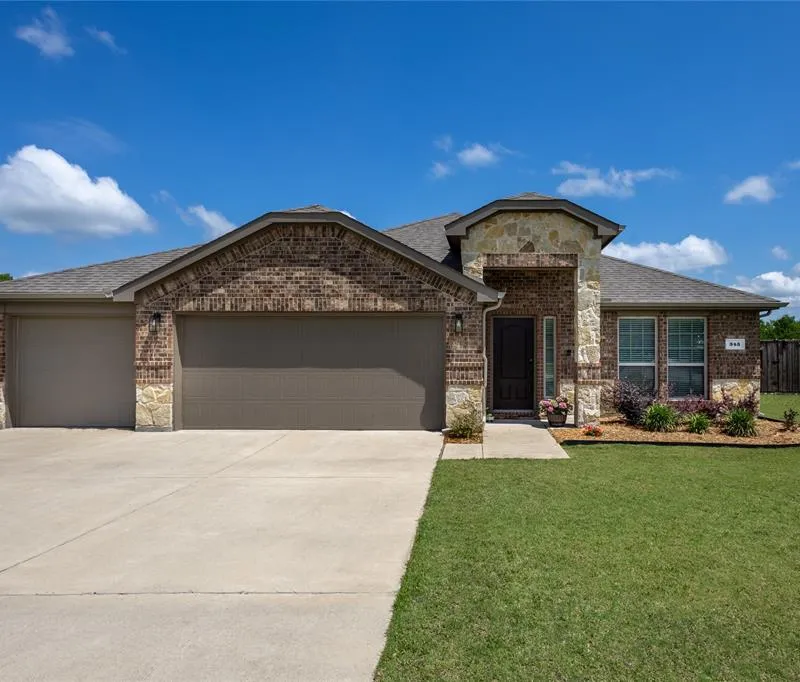 343 Amber Lane, Nevada TX 75173