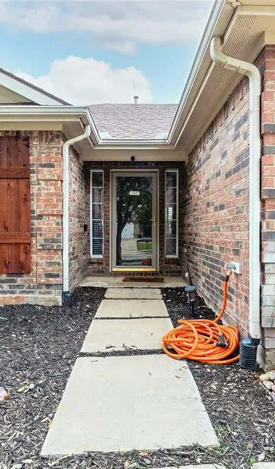 4805 Cliburn Drive, Fort Worth TX 76244