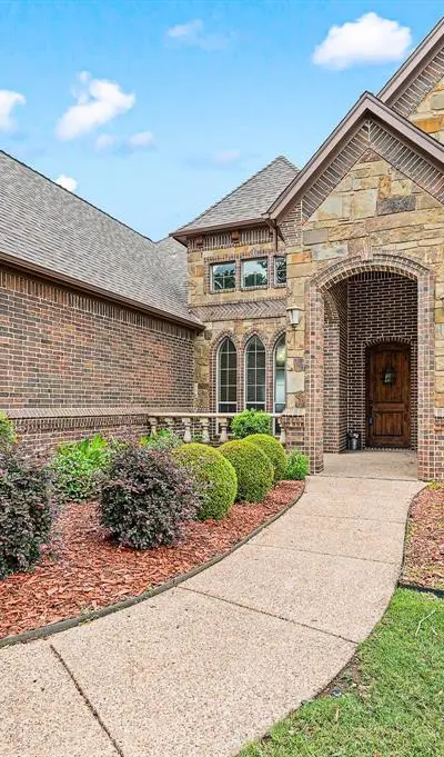 1341 Whisper Willows Drive, Fort Worth TX 76052 - Photo 5