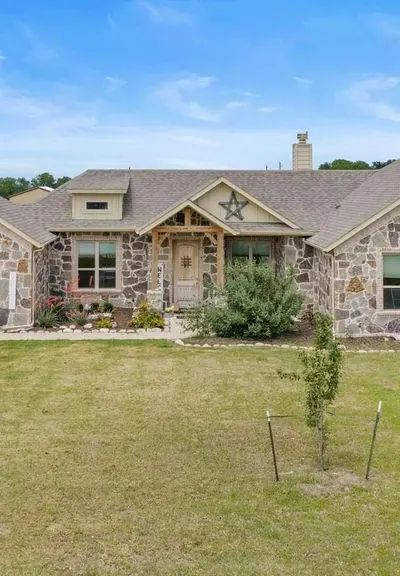 300 Delatorre Street, Trenton TX 75490 - Photo 3