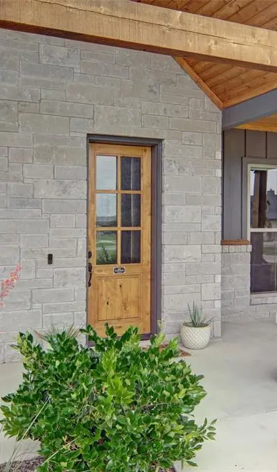 242 Coalson Crossing, Azle TX 76020 - Photo 4