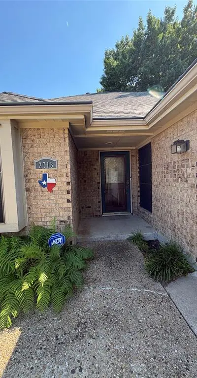 2713 Laurel Oaks Drive, Garland TX 75044 - Photo 4