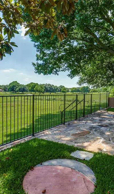 2713 Laurel Oaks Drive, Garland TX 75044 - Photo 5