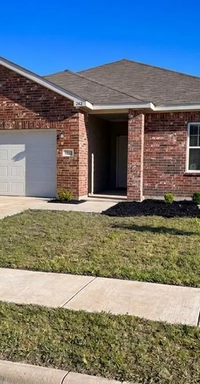 794 Yorkshire Drive, Lavon TX 75166