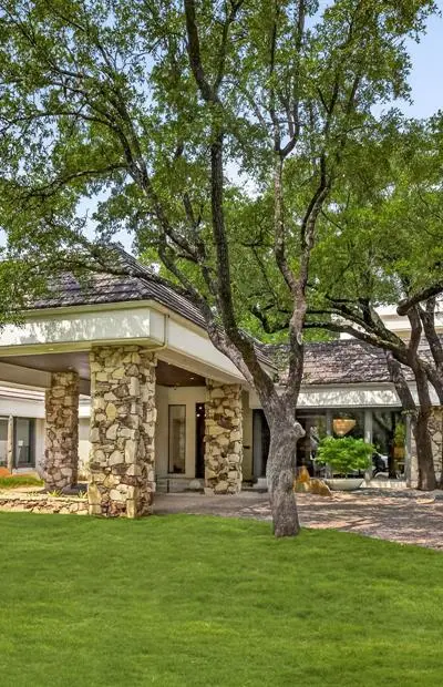 5205 Royal Lane, Dallas TX 75229