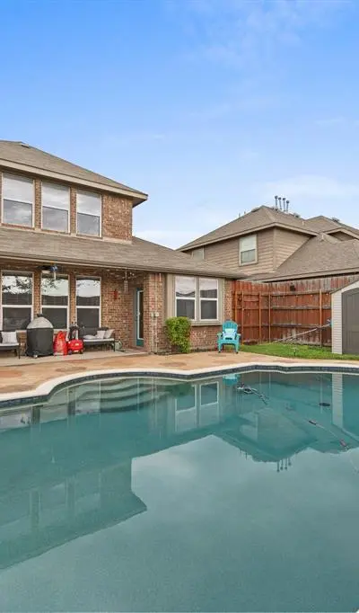 7114 Bickers Drive, Rowlett TX 75089