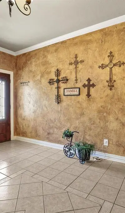 303 E Brockett Street, Sherman TX 75090 - Photo 5
