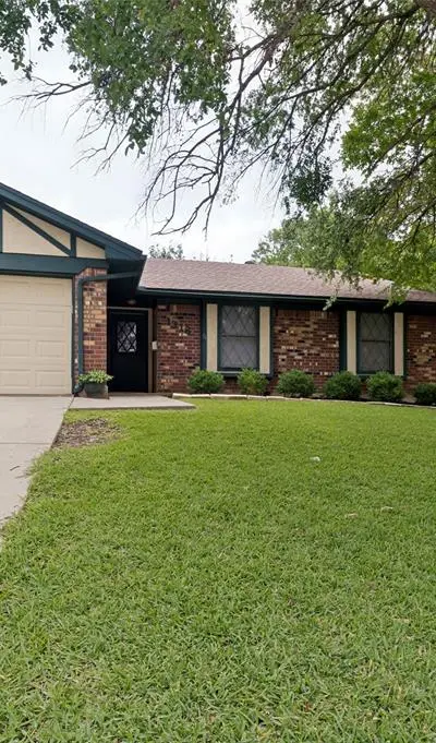1318 Halifax Street, Grand Prairie TX 75050