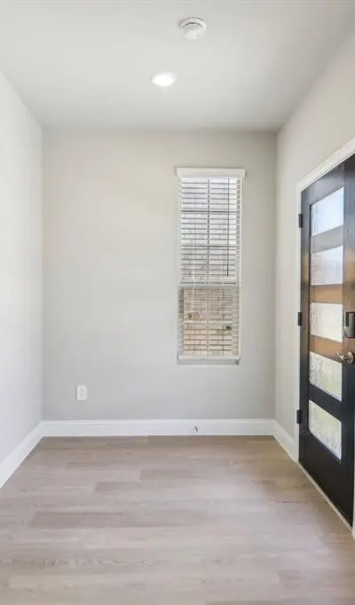 2725 Kobuk Drive, Corinth TX 76209 - Photo 3