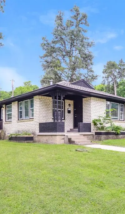 2346 Rexlawn Drive, Dallas TX 75227 - Photo 2