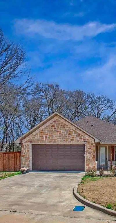 111 Oak Street, Emory TX 75440