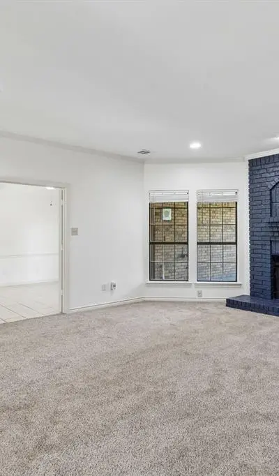 2804 Gainesborough Drive, Dallas TX 75287 - Photo 4