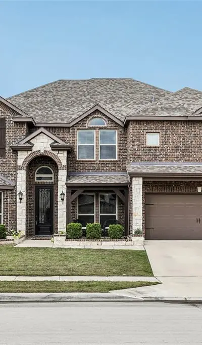 1325 Desert Barrel Drive, Fort Worth TX 76177