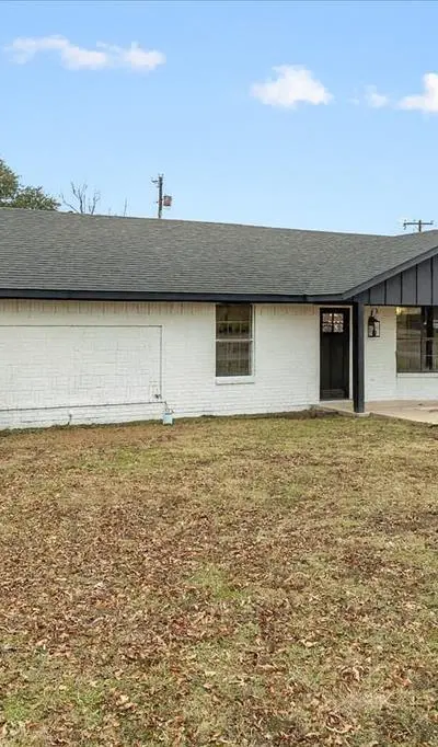 312 E Cottonwood Street, Leonard TX 75452 - Photo 4