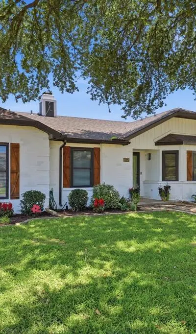 6857 Younger Drive, The Colony TX 75056 - Photo 2
