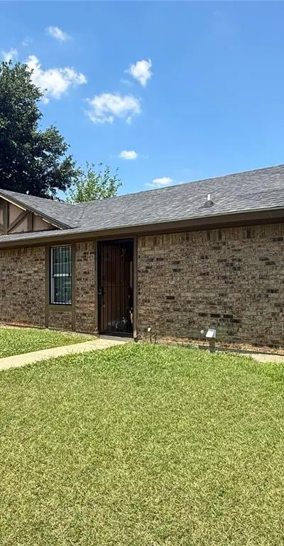 10611 Tandem Trail, Dallas TX 75217 - Photo 3