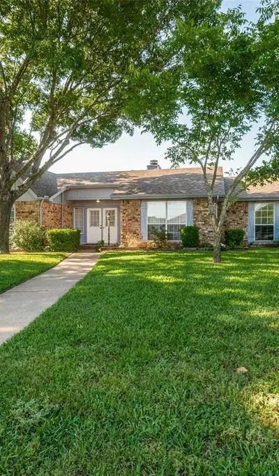 608 Cardinal Drive, Ovilla TX 75154 - Photo 2