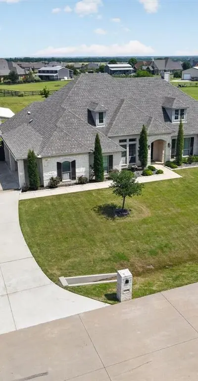 13420 Escalara Lane, Justin TX 76247 - Photo 2