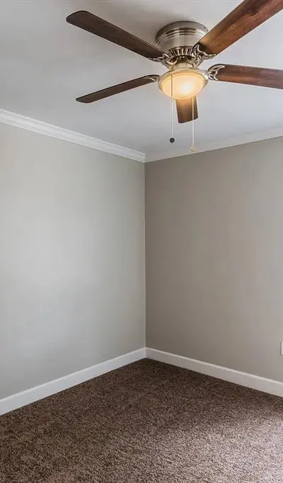 2927 PEGASUS Drive, Garland TX 75044 - Photo 3