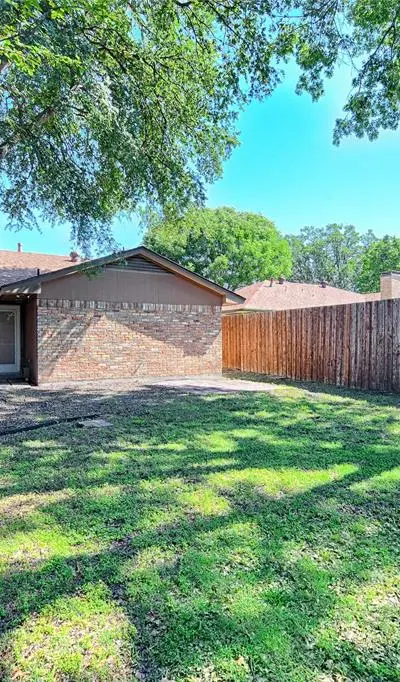 614 Brookfield Drive, Garland TX 75040 - Photo 4