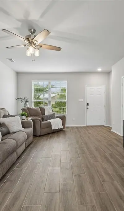 925 Billups Drive, Van Alstyne TX 75495 - Photo 5