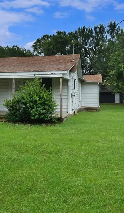 216 19th Street, Mineral Wells TX 76067 - Photo 5