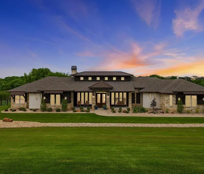 9112 Sirius Lane, Godley TX 76044