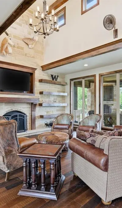 9112 Sirius Lane, Godley TX 76044 - Photo 4