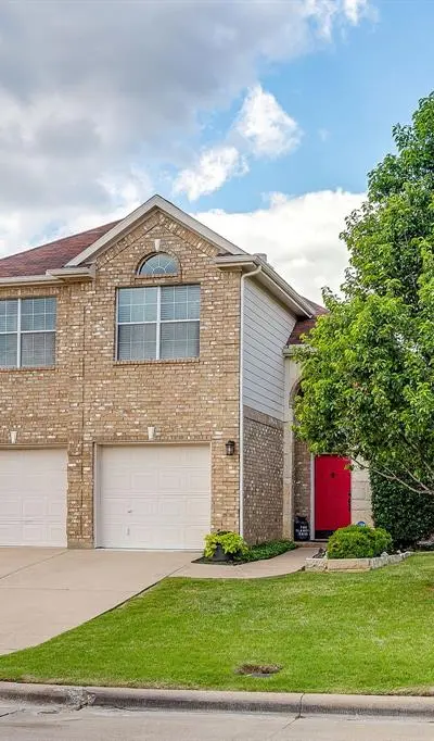5424 Meadow Valley Drive, Fort Worth TX 76123 - Photo 2