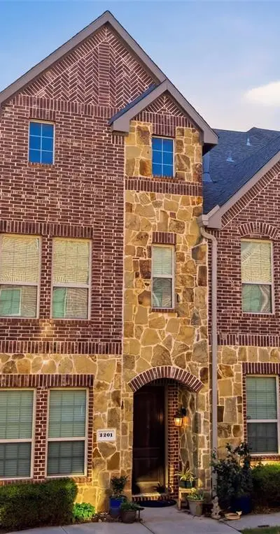 4401 Fisk Lane, Carrollton TX 75010