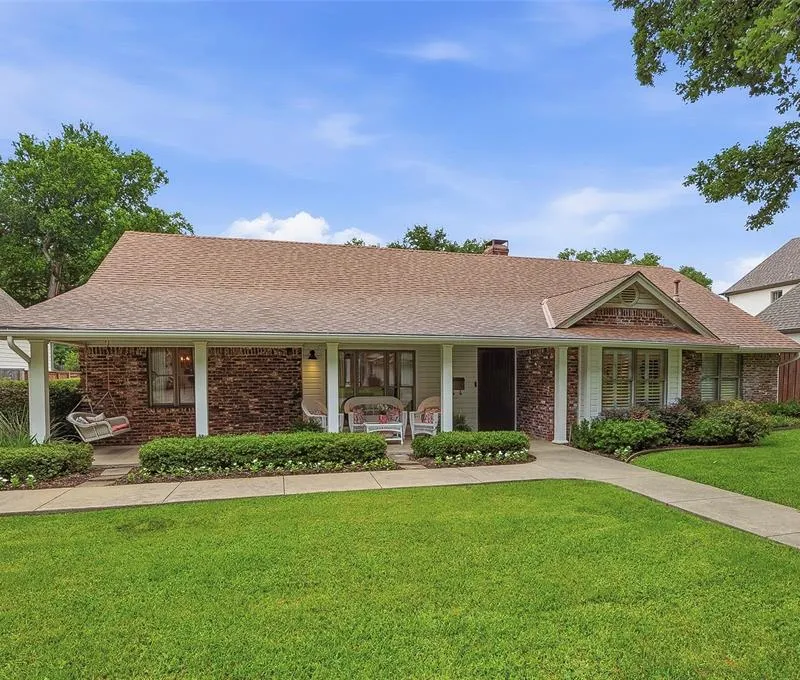 4116 Harlanwood Drive, Fort Worth TX 76109