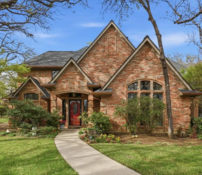 3379 Forest Glen Drive, Corinth TX 76210